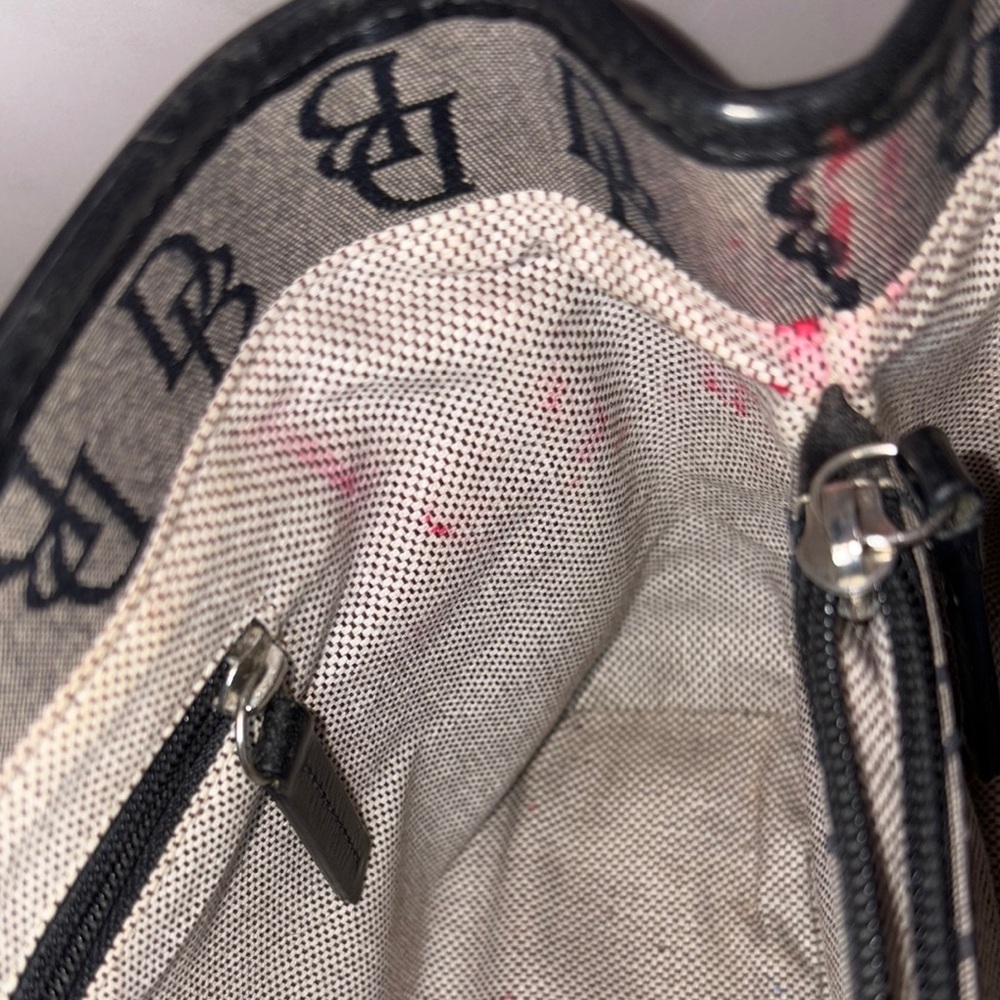 Dooney & Bourke Signature Monogram Satchel Heart Toggle Closure Black Grey - Picture 10 of 14